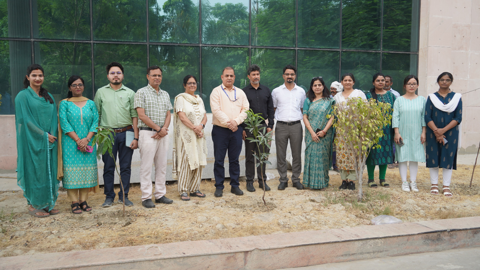 "On the occasion of World Environment Day, let us pledge that we will plant trees together."