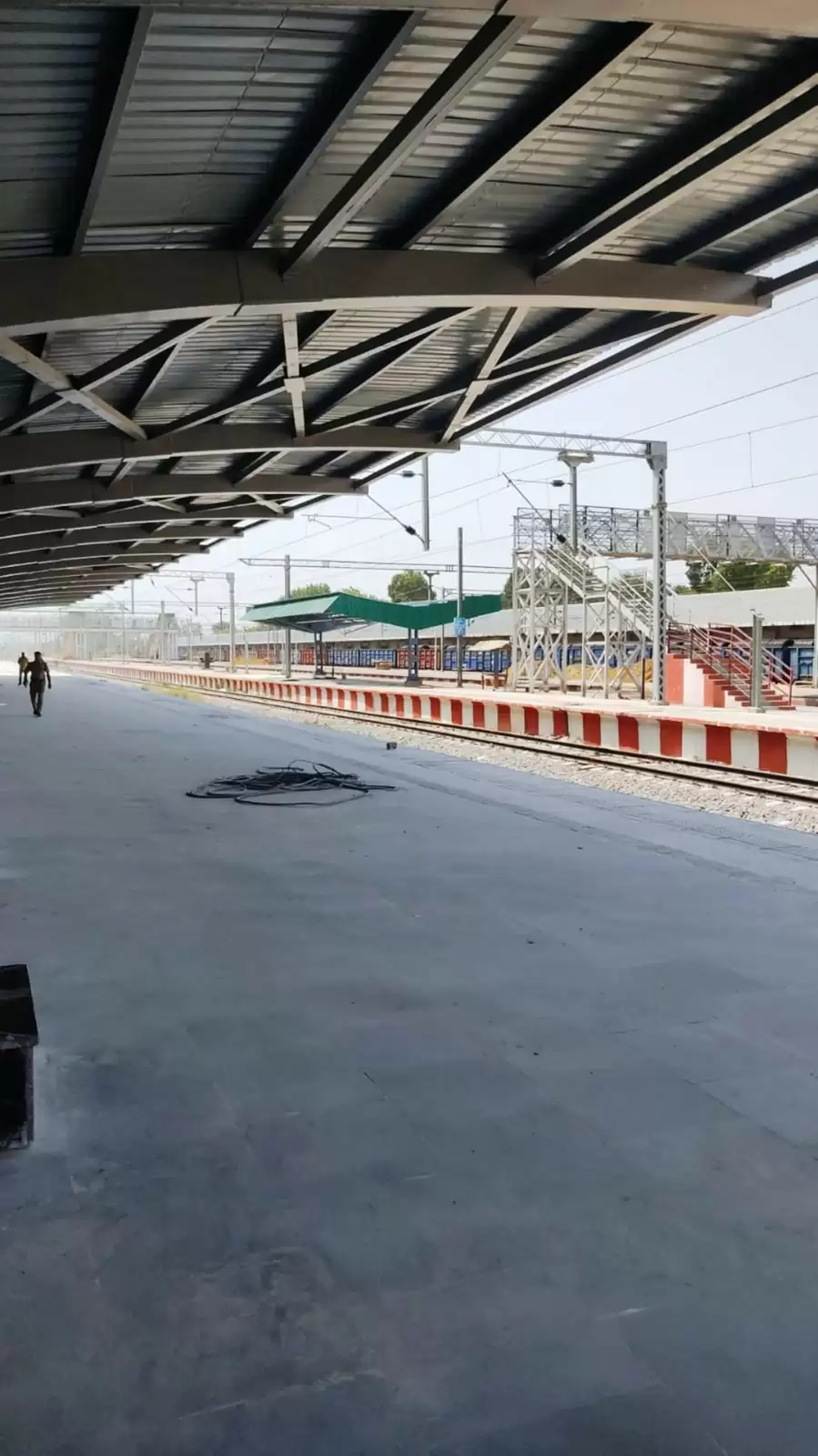 Alam nagar station 
