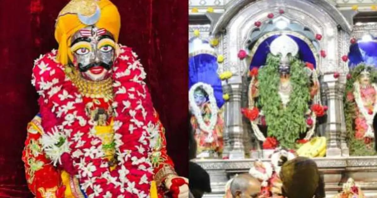 On Vaikunth Chaturdashi, the burden of creation is handed over to Lord Vishnu and a wonderful Hari-Har meeting takes place