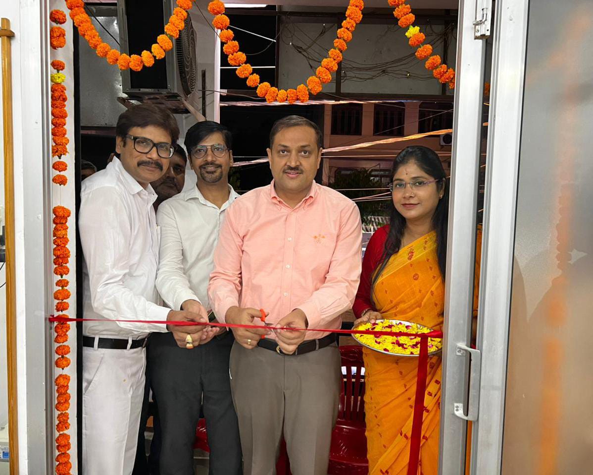 Divine Dental Care Clinic inaugurated by MLC Avnish Kumar Singh
