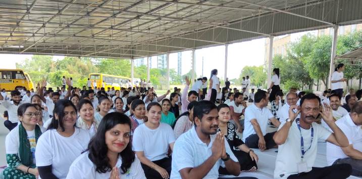 11वाँ अंतरराष्ट्रीय योग दिवस |&nbsp;One Earth, One Health थीम पर गोपाल आयुर्वेदिक कॉलेज में भव्य आयोजन