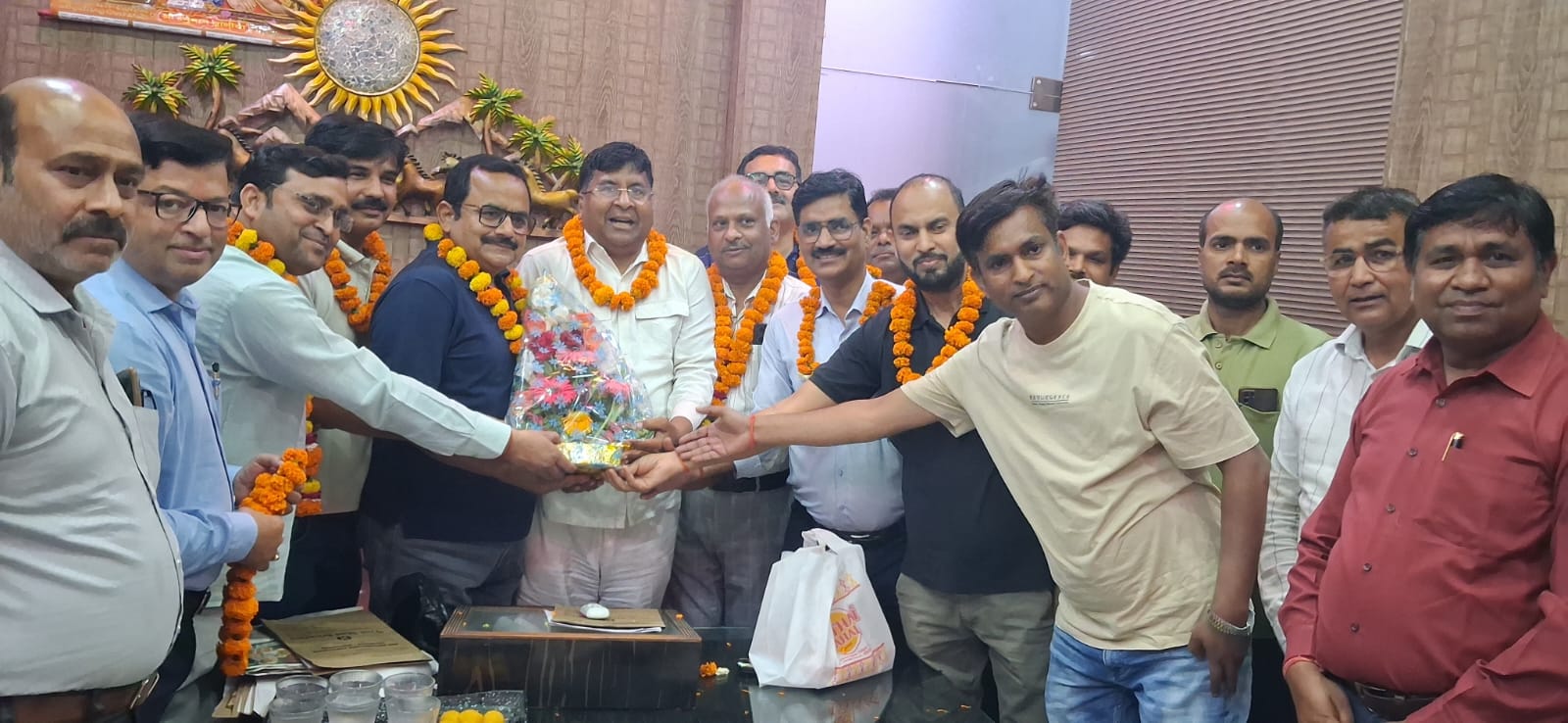 Vivek Mani Srivastava Appointed as BJP's District Media In-charge; Wave of Jubilation in Gonda as Chitragupta Sabha Extends a Grand Welcome.