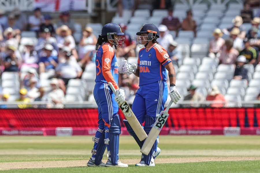 Mandhana-Shafali 