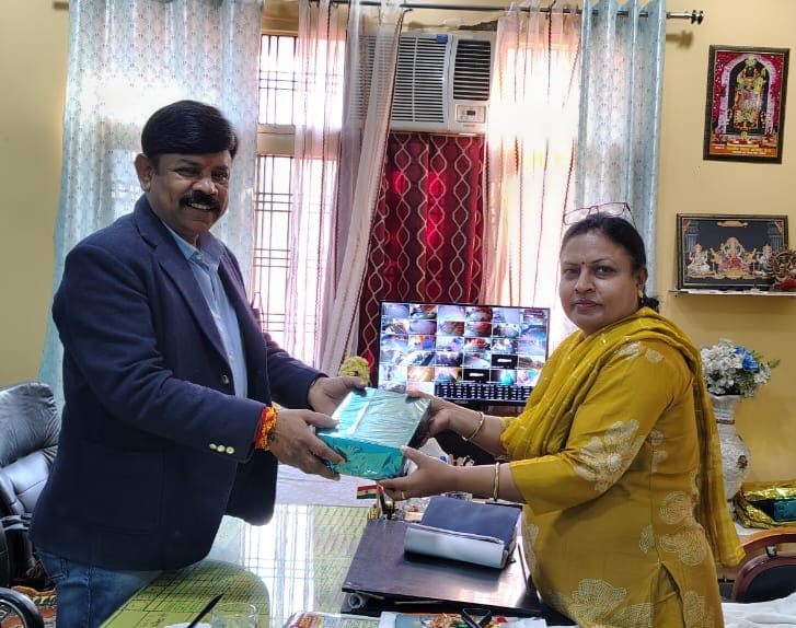 हर व्यक्ति को आपदा से निपटने की जानकारी आवश्यक &mdash; मनोज वर्मा