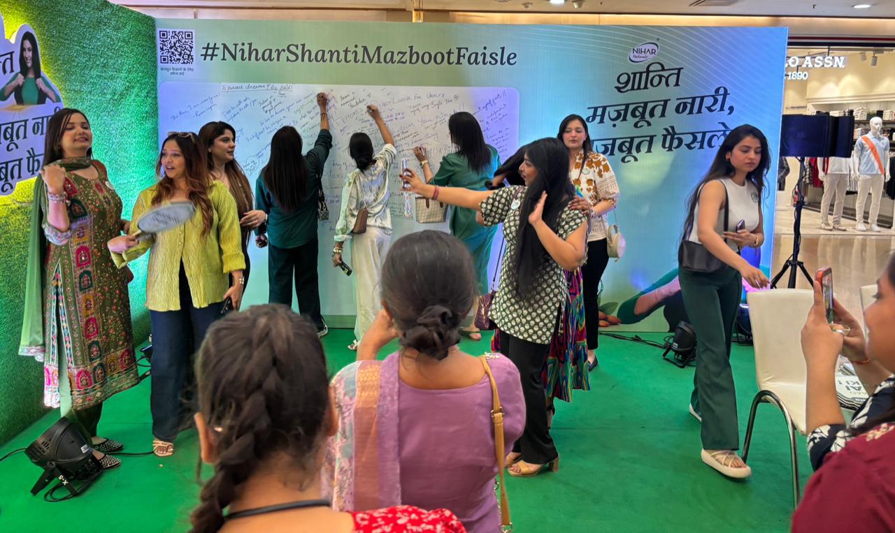 Nihar Shanti Amla's 'Strong Decision' campaign is the talk of the town in Lucknow.