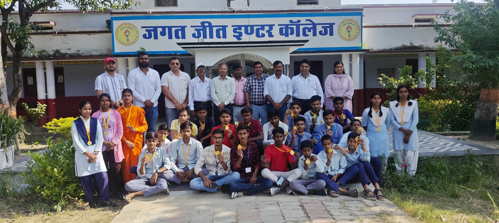 Devipatan Mandal School Chess Competition concluded: Balrampur dominated in both categories