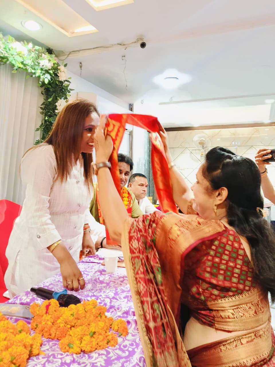 ग्ग्ग्ग 