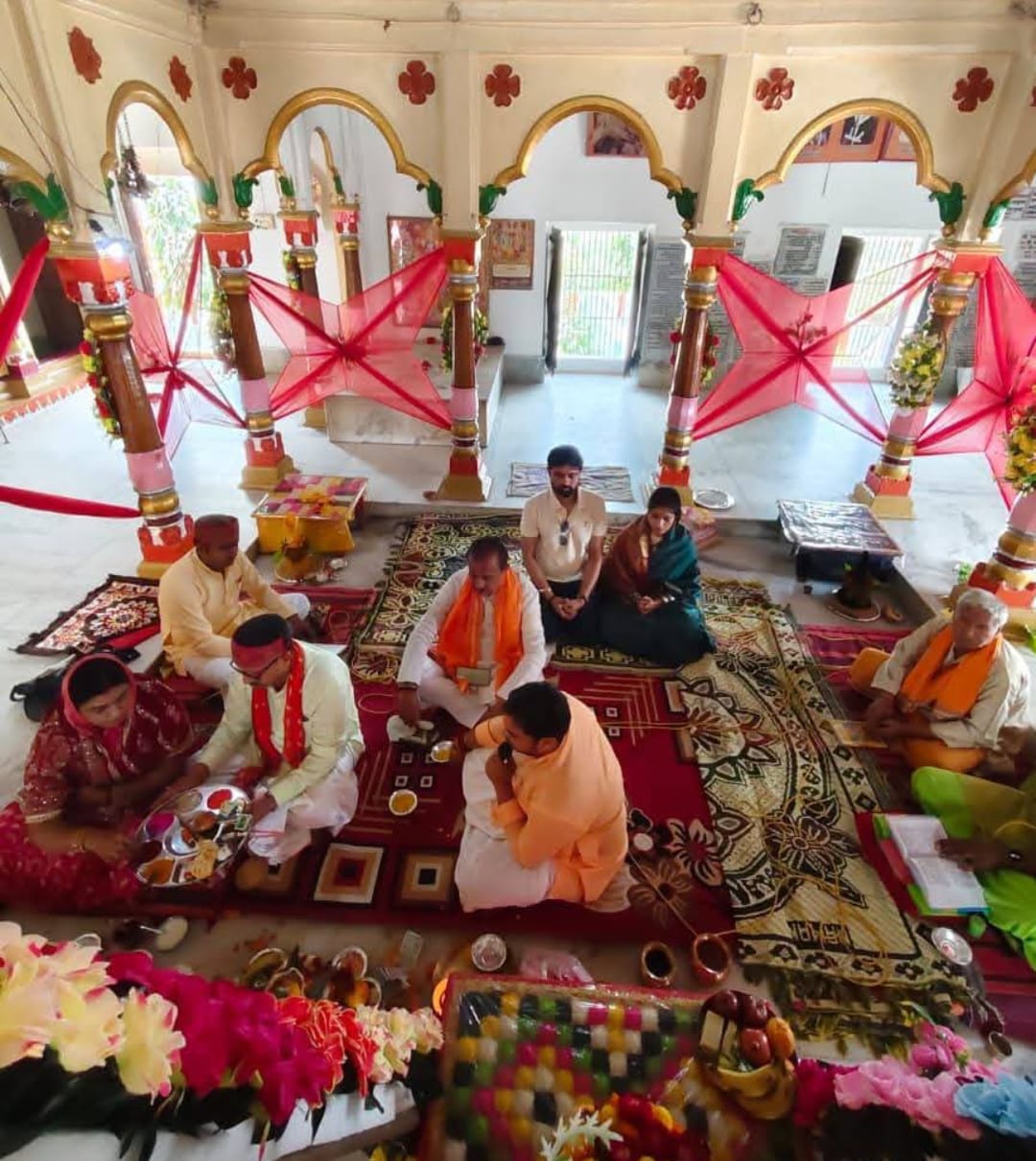 Saptashati Mantras Resound at Shri Jangli Baba Dham: 'Navchandi Path' Fills Gadwar's Atmosphere with Devotion