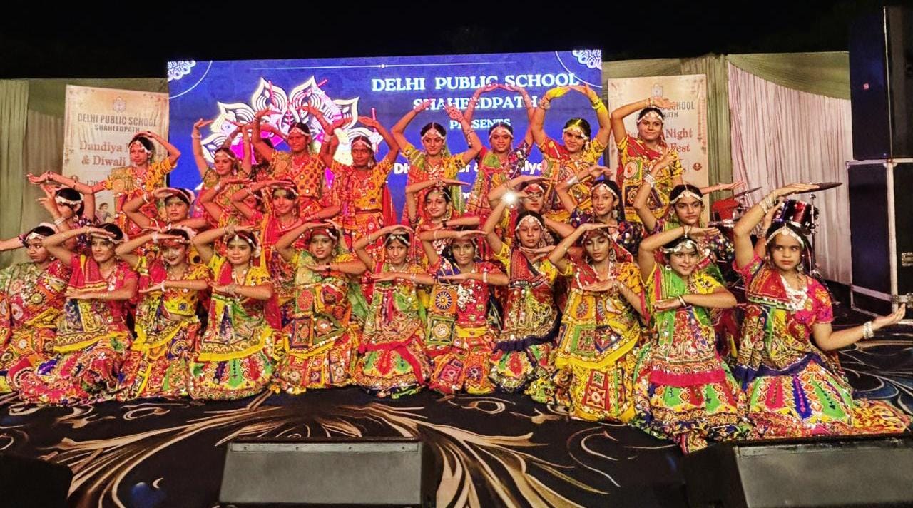 Delhi Public School, Shaheed Path organised a grand Diwali Carnival and Dandiya Night.