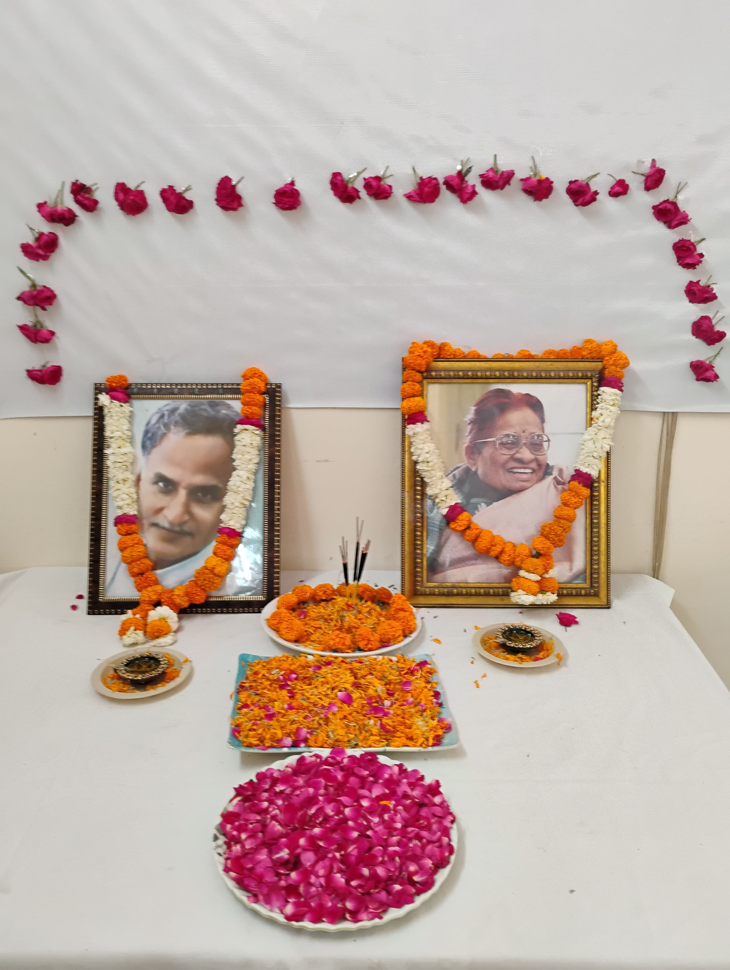 Tributes paid to world class Gandhian thinker Didi Nirmala Deshpande on her death anniversary