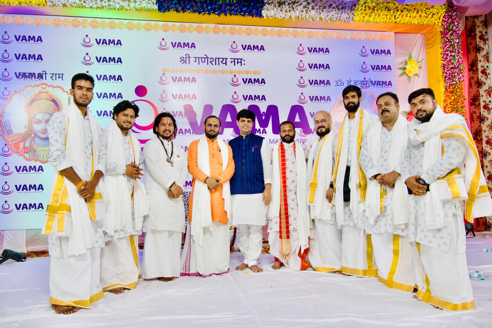 The city of Ayodhya was drenched with the voice of famous bhajan emperor Anup Jalota