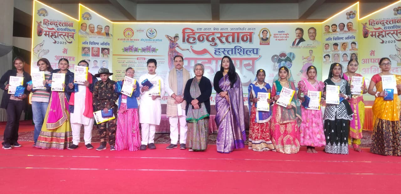 सुरों के सरताज ने जगमगाई सांस्कृतिक संध्या &mdash; हिंदुस्तान हस्तशिल्प महोत्सव में दर्शक हुए भाव-विभोर