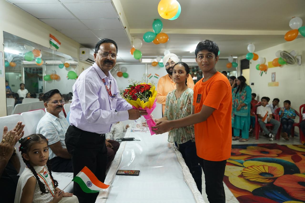 Independence Day celebrated with great pomp at Learning Hub, Gomti Nagar