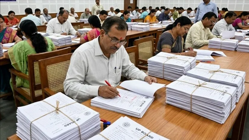 UP Board Evaluation 2026: लखनऊ मण्डल में मूल्यांकन कार्य अंतिम चरण में; 83.24% कॉपियां जांची गईं, लखीमपुर खीरी सबसे आगे