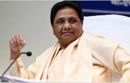 https://www.uptak.in/politics/story/brahmins-do-not-want-anyone-baati-chokha-mayawati-statement-caused-sensation-has-she-made-her-next-move-3227067-2026-01-15
