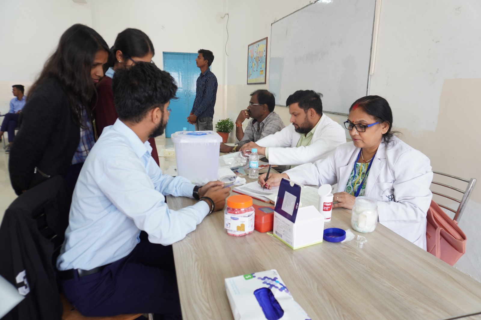 Study Hall College Kanpur Road organised a blood donation drive