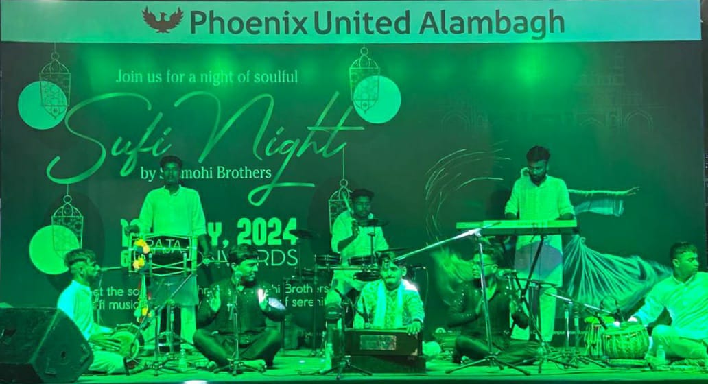 There was a lot of Sufi music in the anniversary celebration of Phoenix United Lucknow.