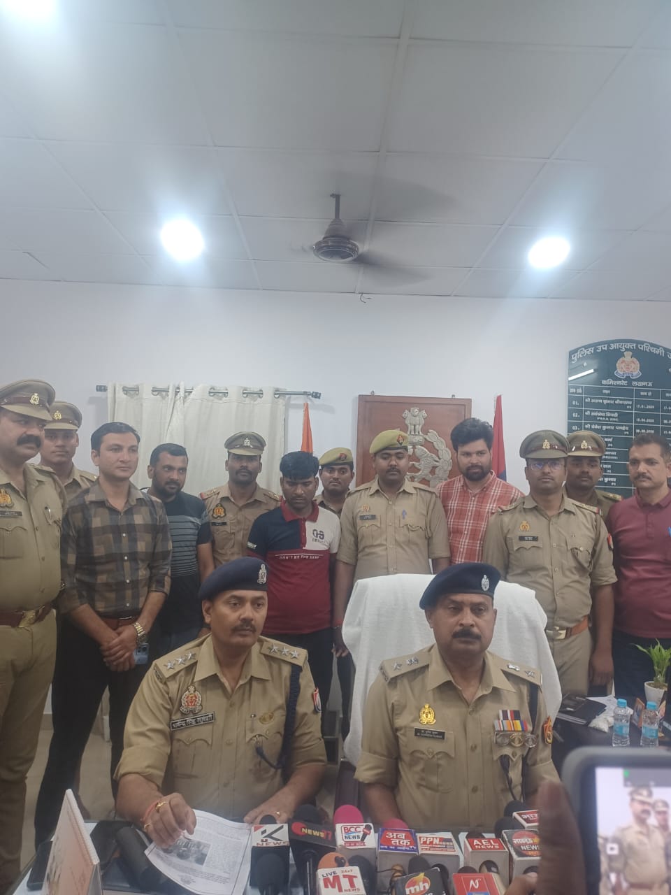 Joint team of Saadatganj Police and Surveillance arrested the robber