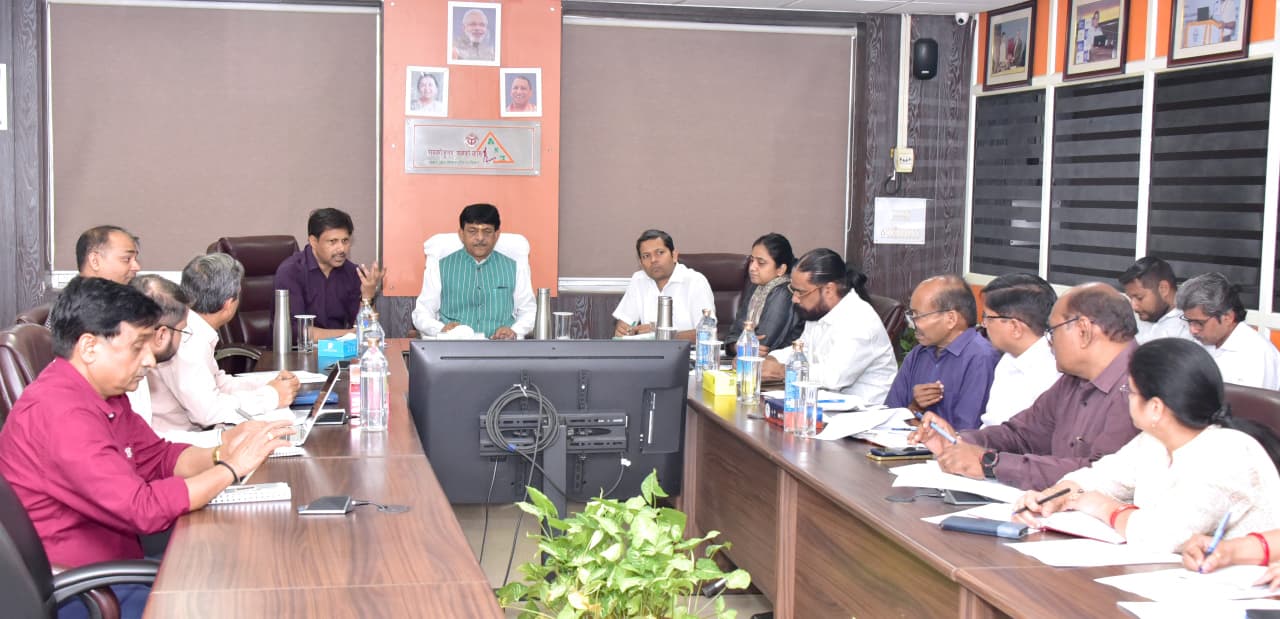 वन ट्रिलियन डॉलर अर्थव्यवस्था’ लक्ष्य की दिशा में कौशल मिशन: हर जिले में होगी मासिक प्लेसमेंट ड्राइव