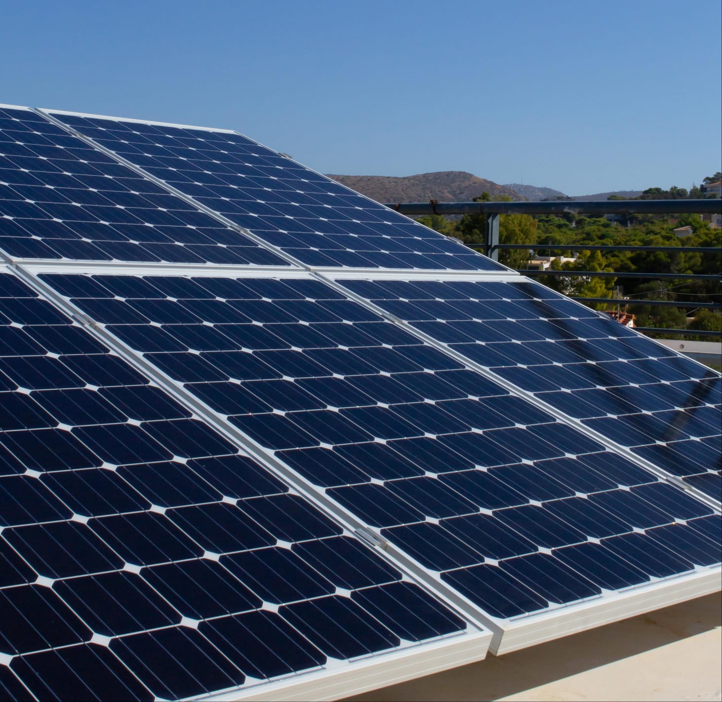 The unseen truth about rooftop solar: Design mistakes, not panels, reduce your savings!