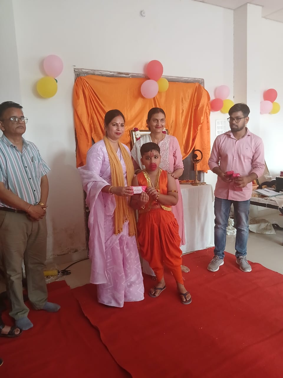 Participants were felicitated with robes, prizes and certificates