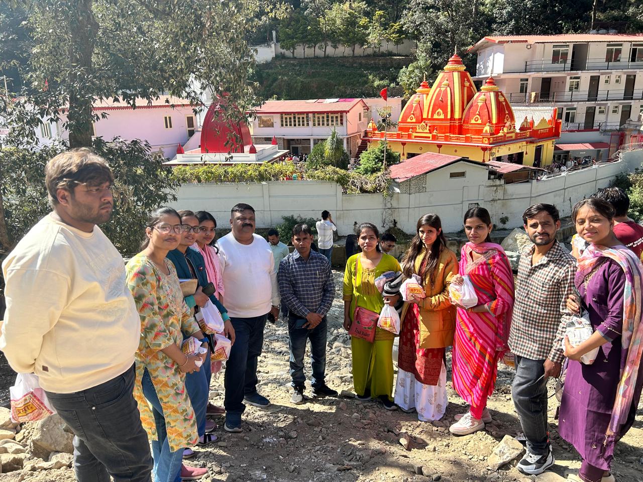 Educational Tour of MLK PG College: Visit to Kainchi Dham in Nainital and Study of Rare 'Equisetum'