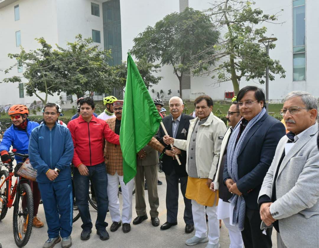 The message of the Gita was conveyed to the people through a bicycle journey.