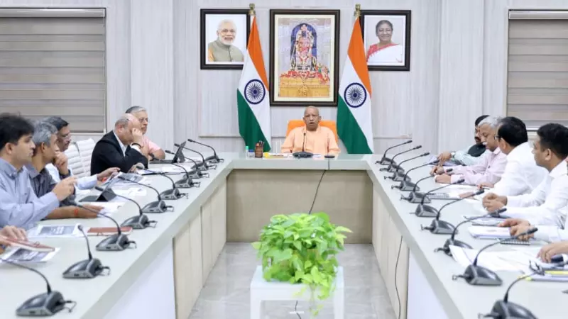 यूपी डिफेंस कॉरिडोर में ₹30,819 करोड़ के निवेश प्रस्ताव प्राप्त: मुख्यमंत्री योगी ने की यूपीडा कार्यों की समीक्षा