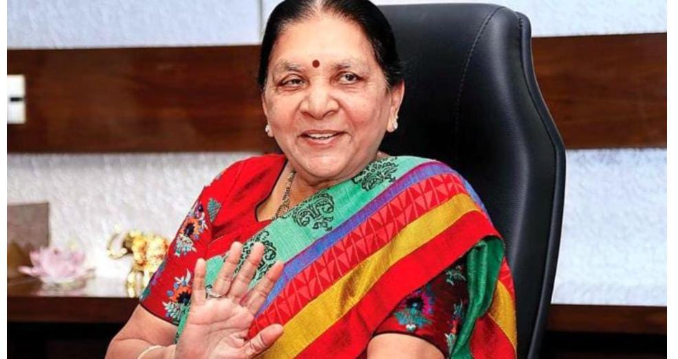 Governor का 82 वा जन्मदिन