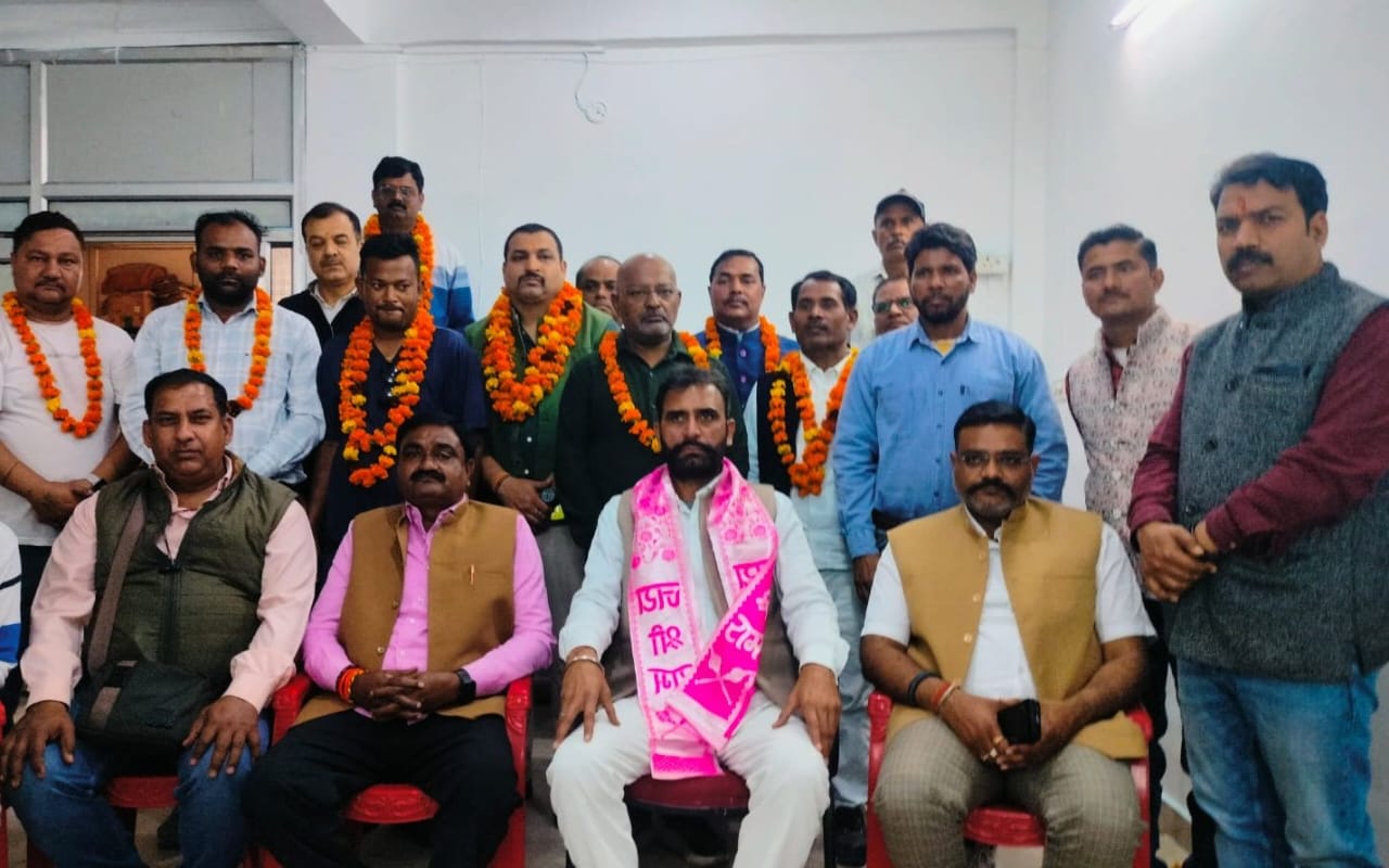 Meeting of the United Industry Trade Board concluded: brainstorming on organization expansion and problems of traders