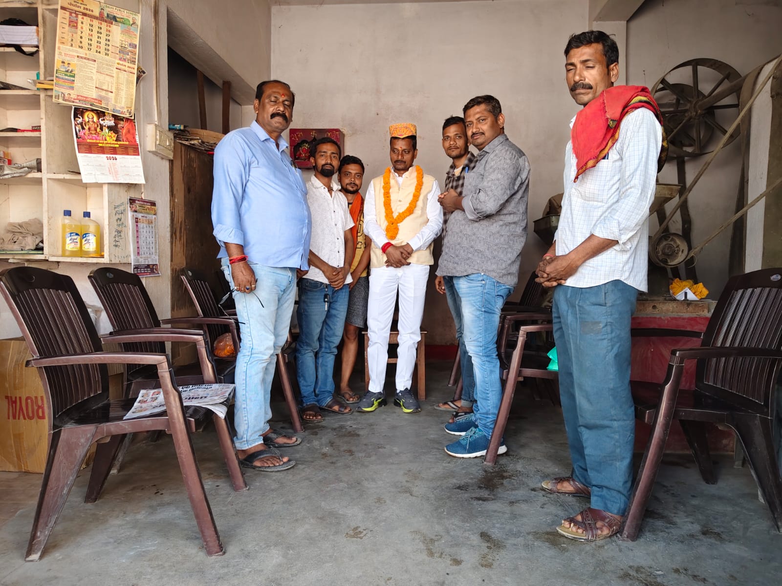 सनातन धर्म और संगठन विस्तार को लेकर विधायक ईश्वर मंडल से मिले सत्यम शुक्ला