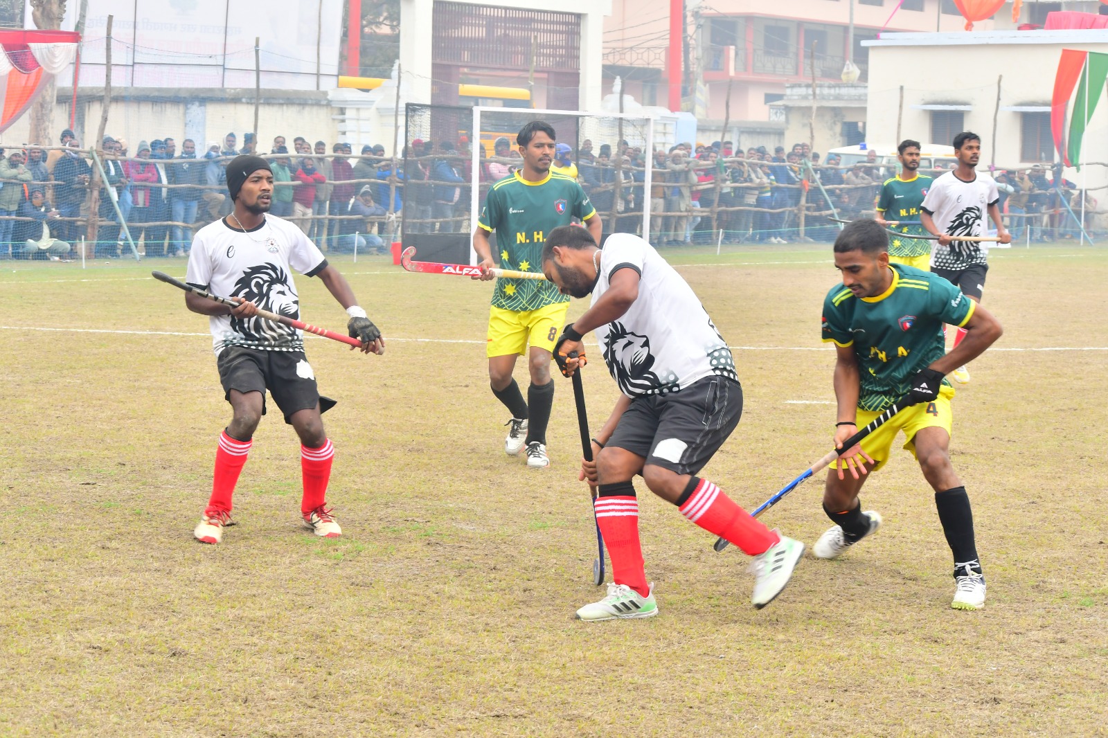 दोनों सेमीफाइनल सडन डेथ में तय, फाइनल में पहुंचीं अश्विनी स्पोर्ट्स एकेडमी व स्टार इलेवन बलरामपुर