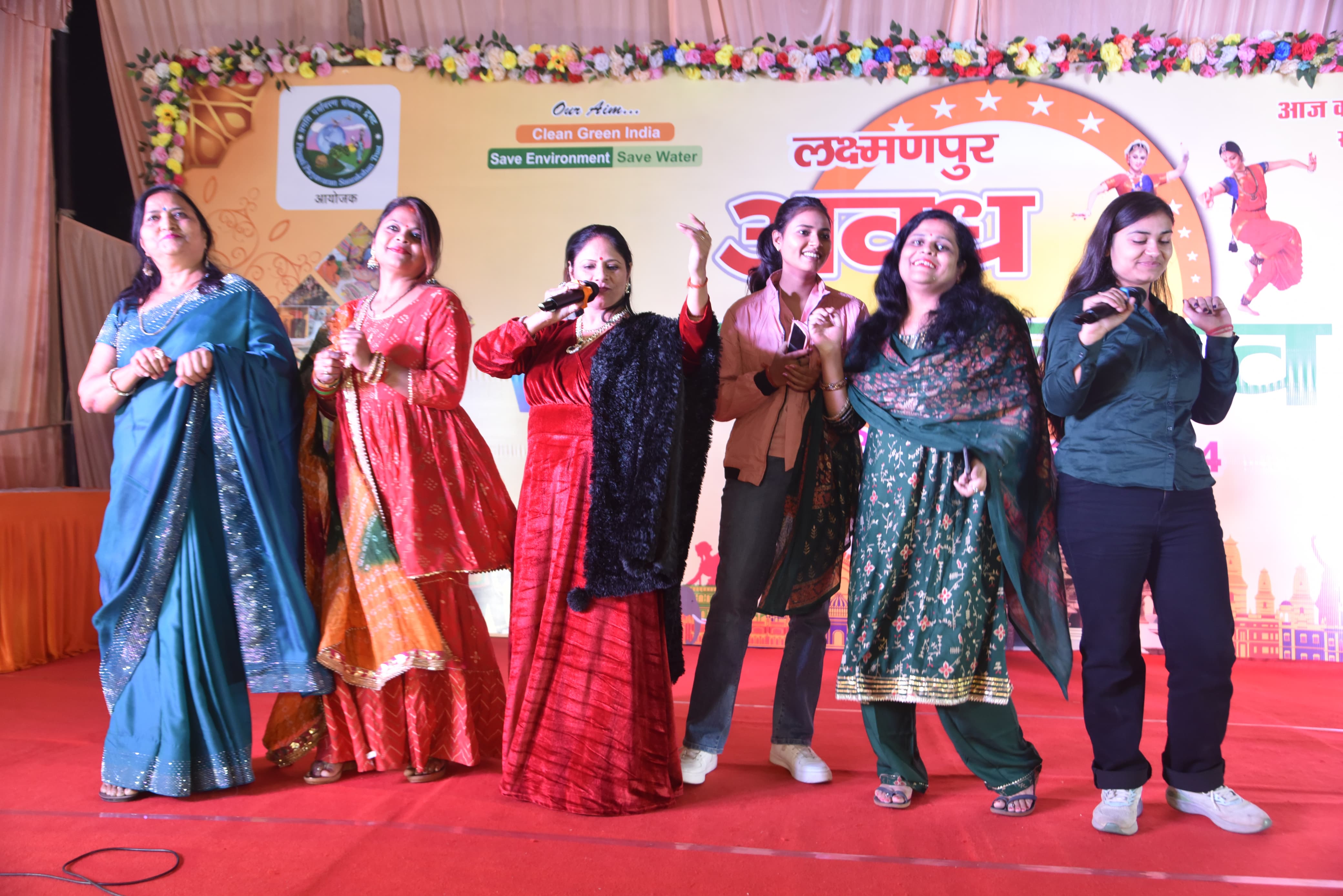 Artists of Sur Tal Sangam were honored on the grand stage of Laxmanpur Avadh Mahotsav 2024