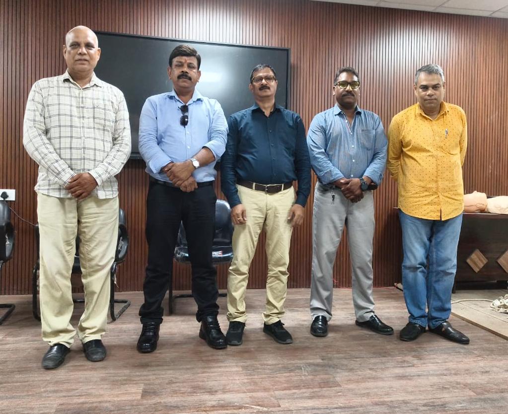 लखनऊ: सिविल डिफेंस का 12 दिवसीय बेसिक ओरिएंटेशन कोर्स संपन्न, 7 जनपदों के नवनियुक्त स्वयंसेवकों को मिला प्रशिक्षण