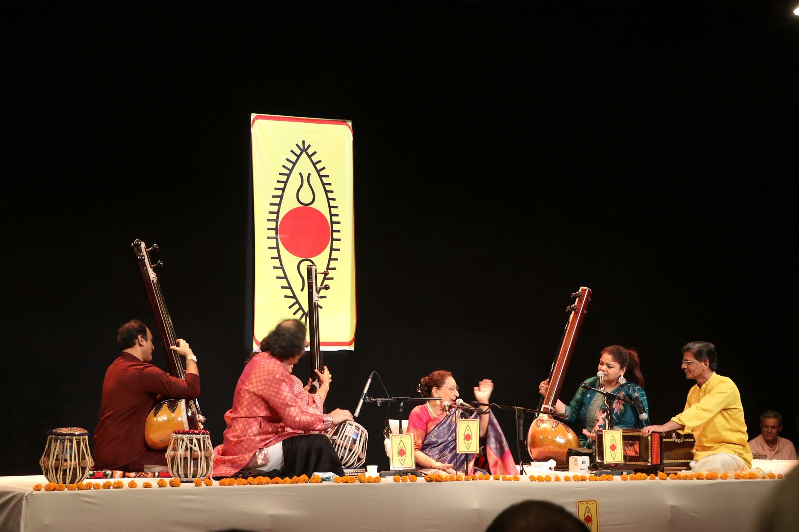 अनहद की अनुगूंज: युवाओं के दिलों में शास्त्रीय संगीत का नया स्वर; स्पिक मकै और एसबीआई पेमेंट्स की अनूठी पहल