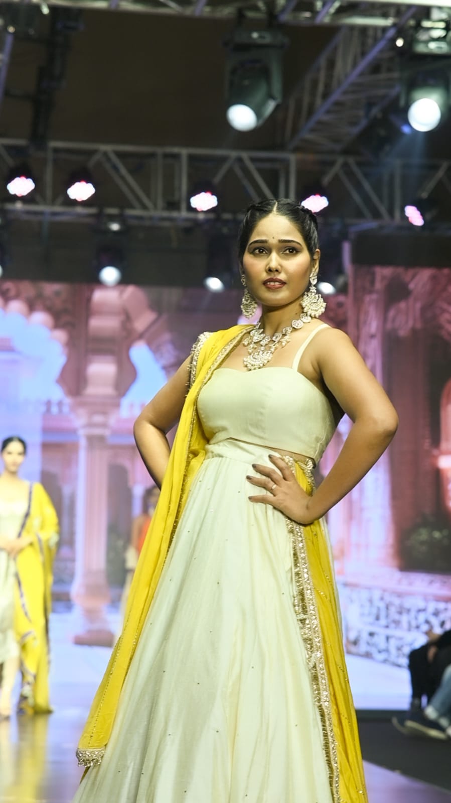 Apoorva Singh became the show opener at Times Fashion Week 2025, exuding glamour and grace on the ramp.