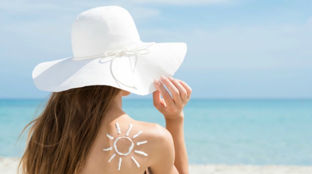 Summer Skin Care Routine in Hindi