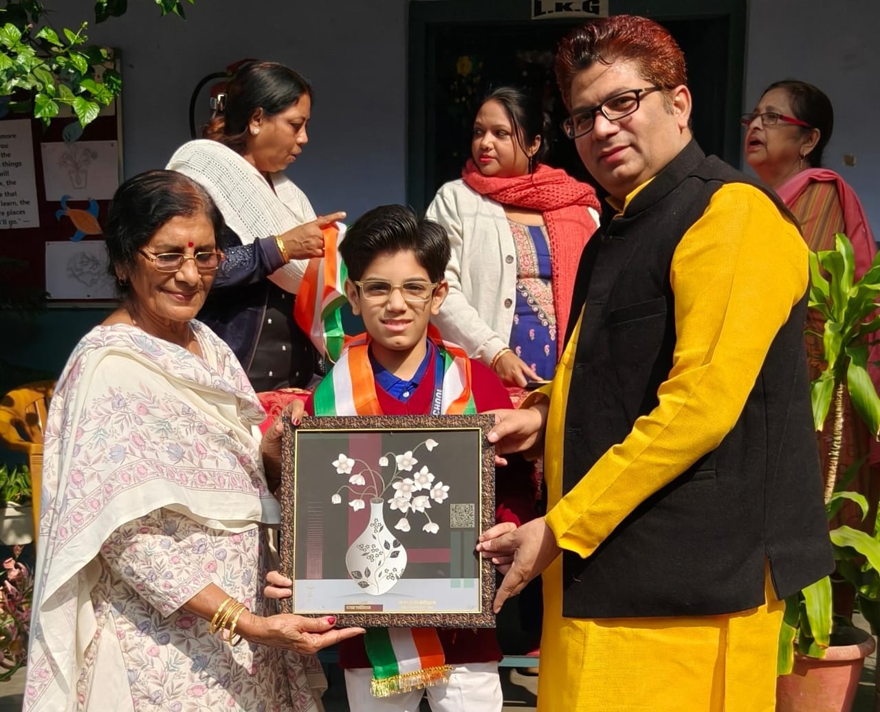 Awareness program on Constitution Day organized at Buds and Blossom School, talented students honored