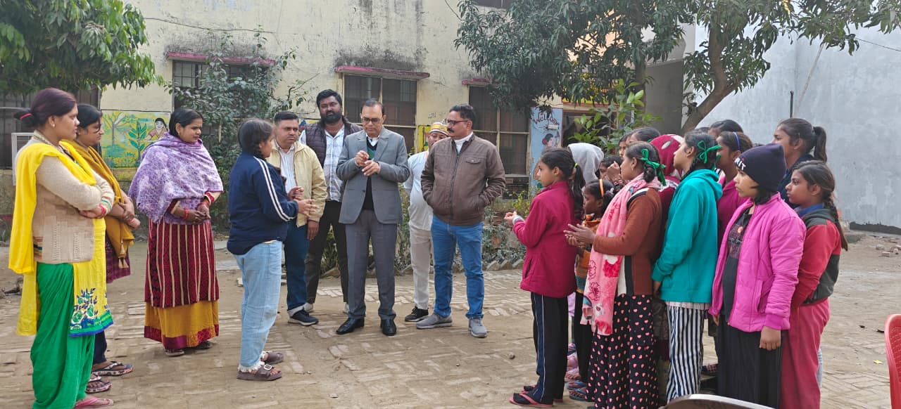 CMO inspected Kasturba Gandhi Residential Girls School, interacted with girl students