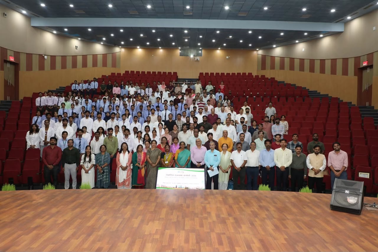 Scientific Rajbhasha Symposium 2026: सीडीआरआई की 'वैज्ञानिक राजभाषा संगोष्ठी' में गोयल इंस्टीट्यूट के छात्रों ने लिया भाग, औषधि अनुसंधान पर हुई चर्चा