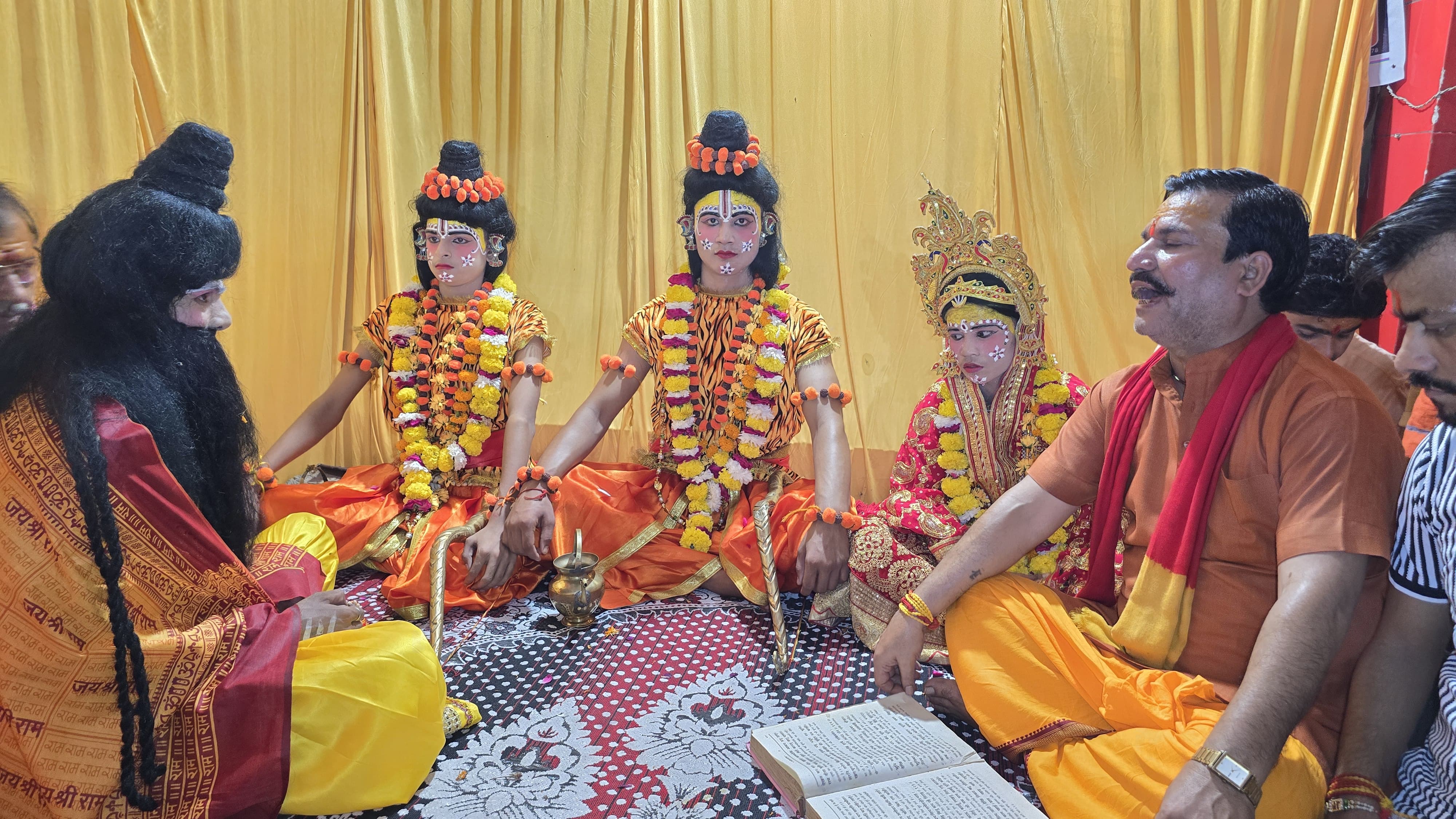 Lord Shri Ram leaves for Chitrakoot after receiving blessings from sages Bharadwaj and Valmiki.