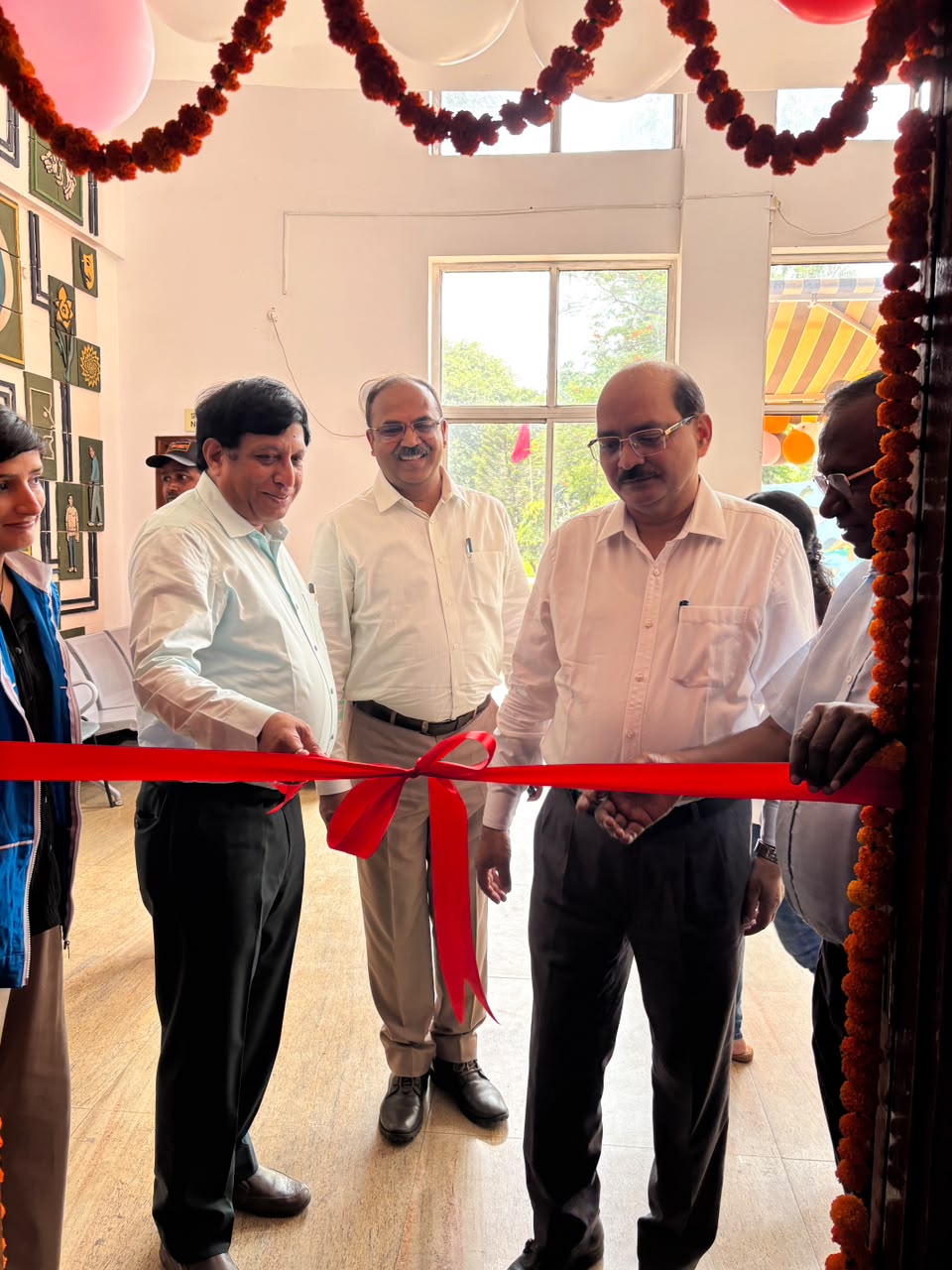 Lucknow News: आंचलिक विज्ञान नगरी में 'द ग्रेट डायनासोर सीक्रेट्स' का रोमांचक आगाज, फुल डोम थिएटर में दिखेगा प्रागैतिहासिक काल