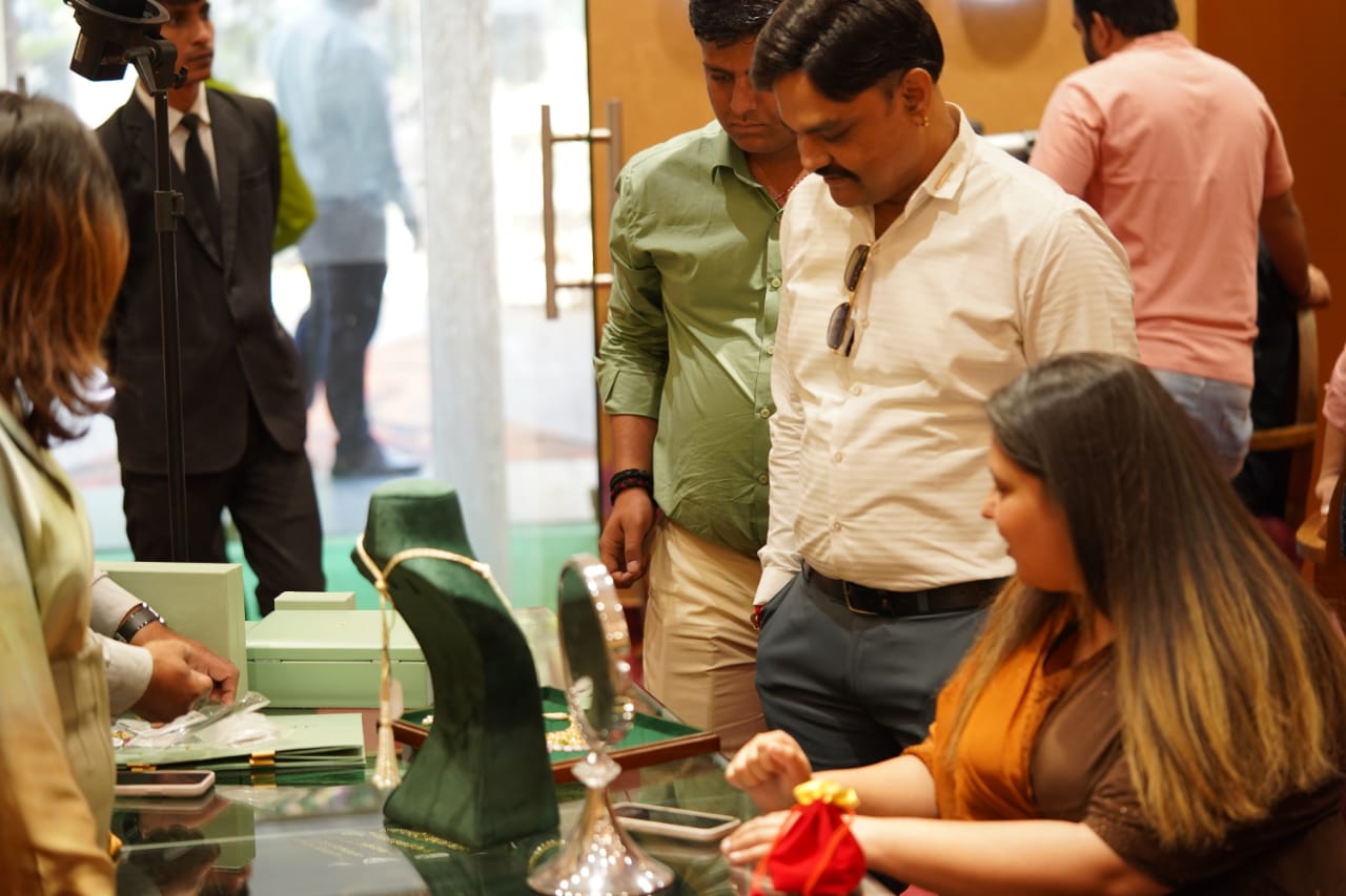 India's historic polki jewelery makers embrace D2C trend