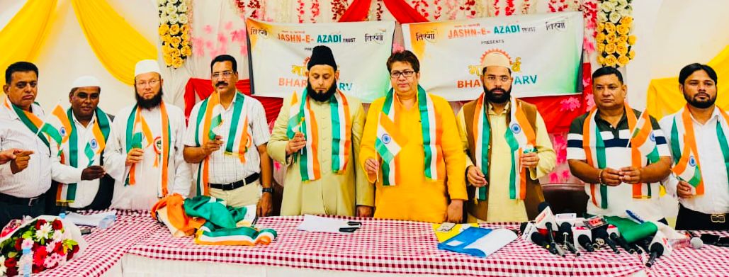 &nbsp;15 अगस्त को देश भक्ति के तरानों से गूंजेगा हजरतगंज,आसमान में &nbsp;उड़ेगा तिरंगा गुब्बारा और आजाद किए जाएंगे कबूतर