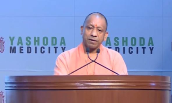 सीएम योगी का ऐलान: अब यूपी के लोगों को इलाज के लिए दिल्ली नहीं भटकना होगा