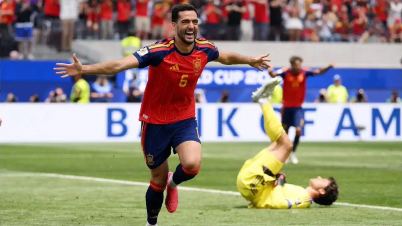 Spain in Semifinals: माइकल मेरिनो ने आखिरी पलों में पलटी बाजी, बेल्जियम को 2-1 से हराकर फीफा वर्ल्ड कप 2026 के सेमीफाइनल में पहुंचा स्पेन