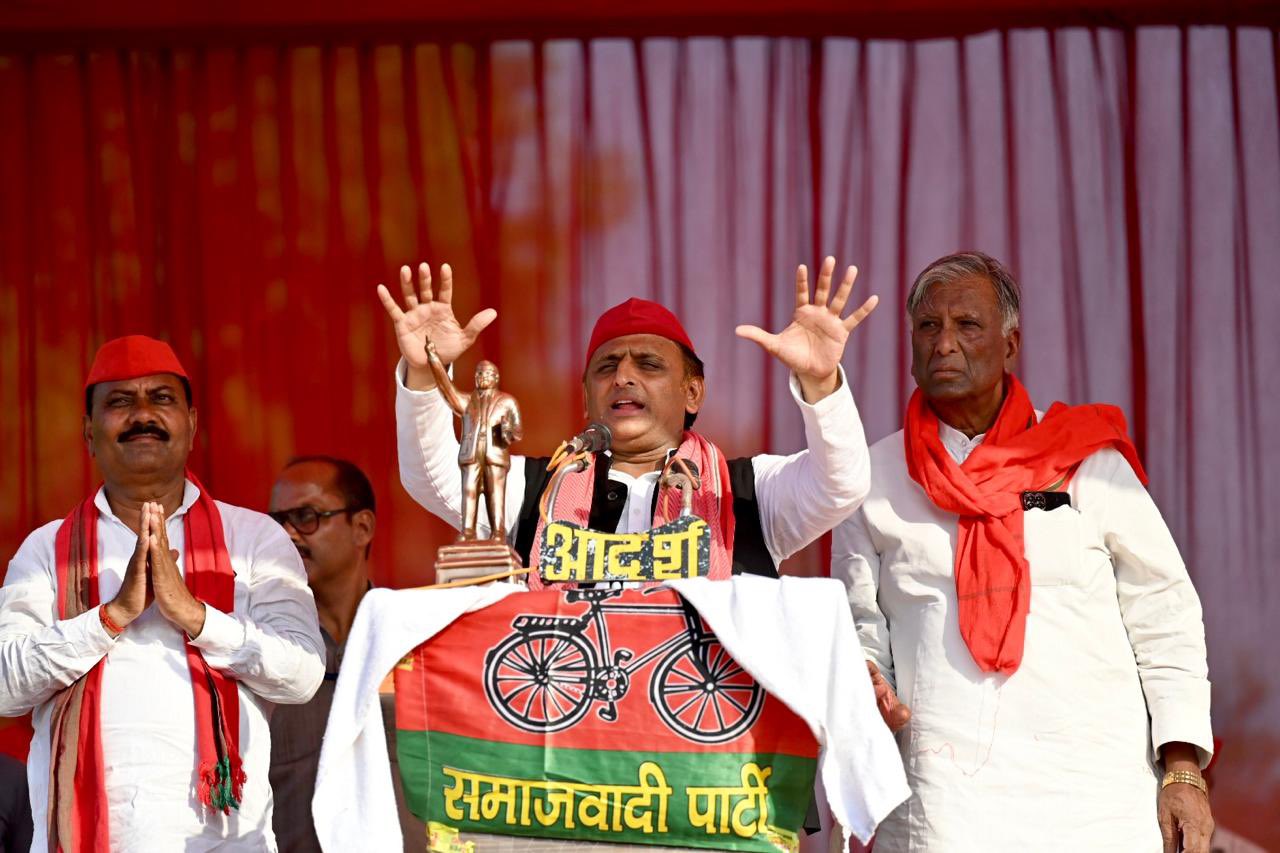 Akhilesh Yadav said that BJP has removed these laws not from its heart but due to public pressure.