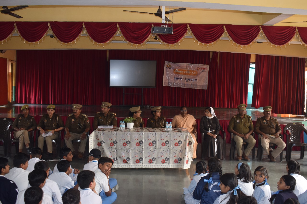 ‘Mission Shakti’ Workshop at St. Clare Convent School, Lucknow: Dubagga Police Expand Legal Awareness
