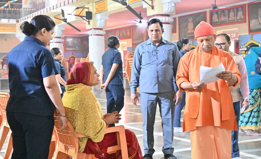CM Yogi Holds Janata Darshan at Gorakhnath Temple, Hears Grievances of Around 150 People