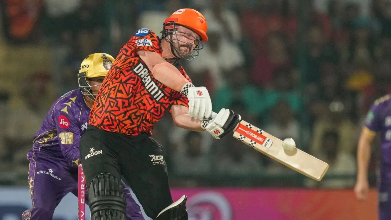 IPL 2026: क्या इस बार टूटेगा छक्कों का महा-रिकॉर्ड? जानें अब तक किस सीजन में लगे हैं सबसे ज्यादा सिक्स